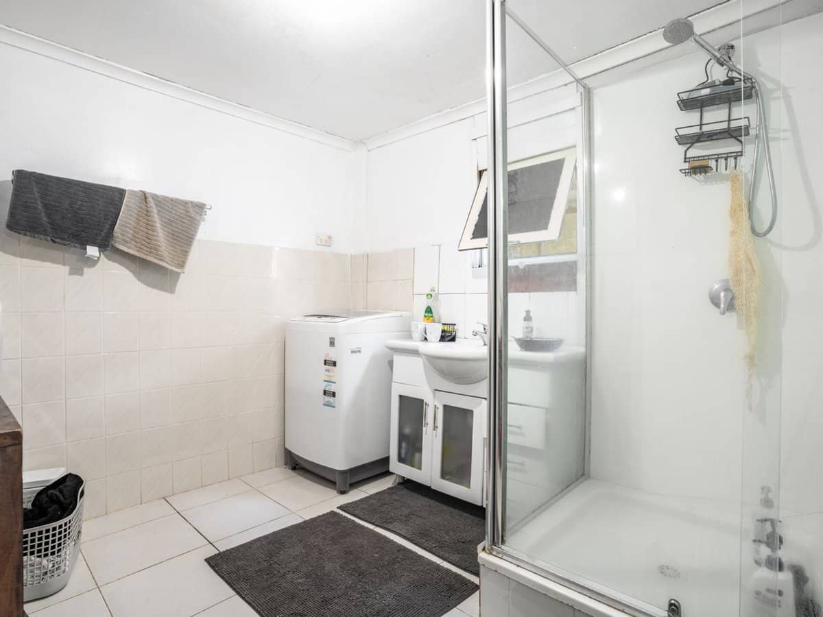 9 Bambil Street, CRESTMEAD - Thumbnail 8