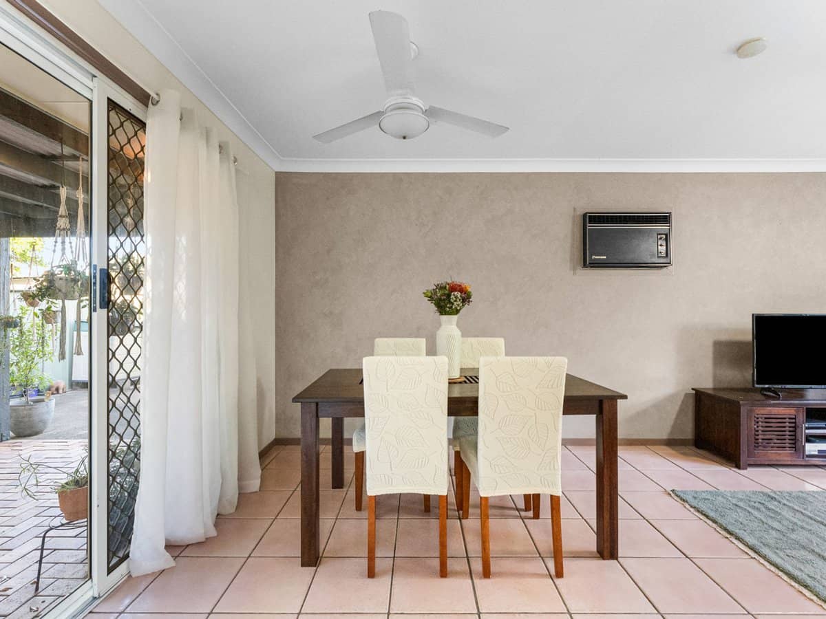 99 Mackellar Drive, BORONIA HEIGHTS - Thumbnail 6