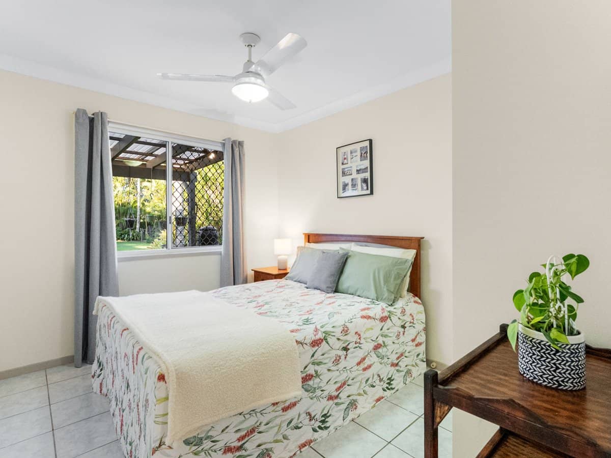 99 Mackellar Drive, BORONIA HEIGHTS - Thumbnail 12