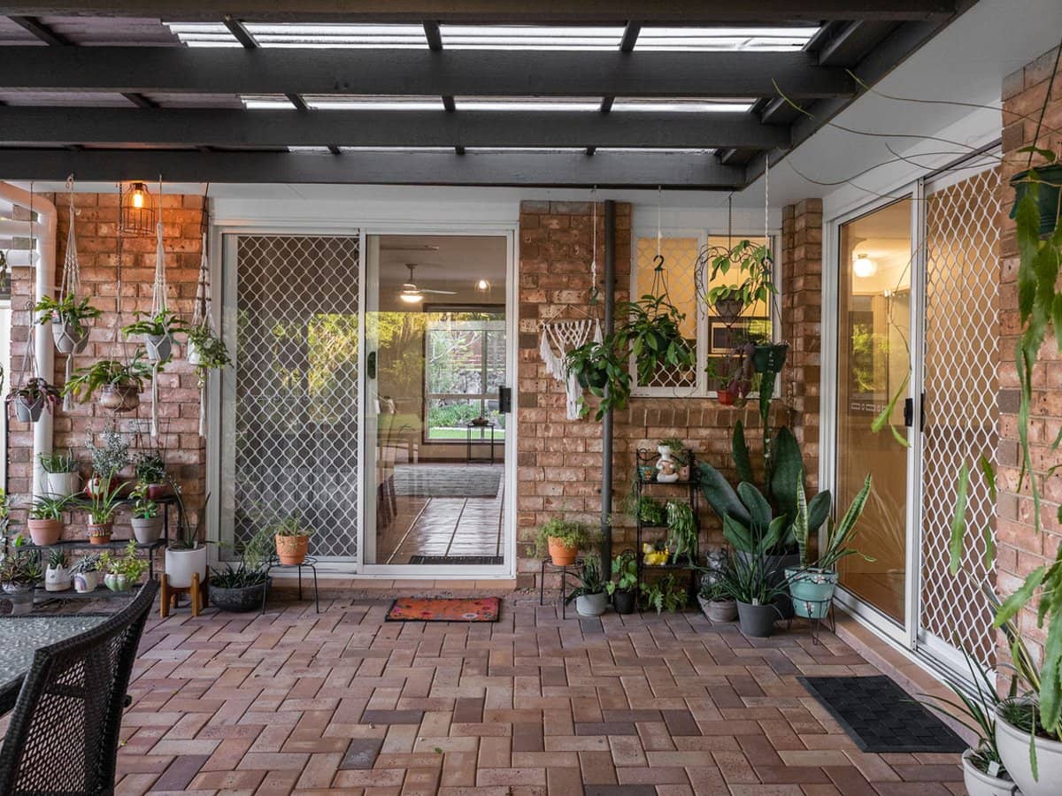 99 Mackellar Drive, BORONIA HEIGHTS - Thumbnail 17