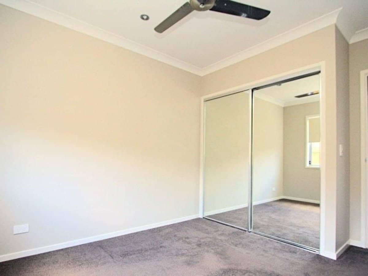 71 Cobblestone Avenue, LOGAN RESERVE - Thumbnail 12