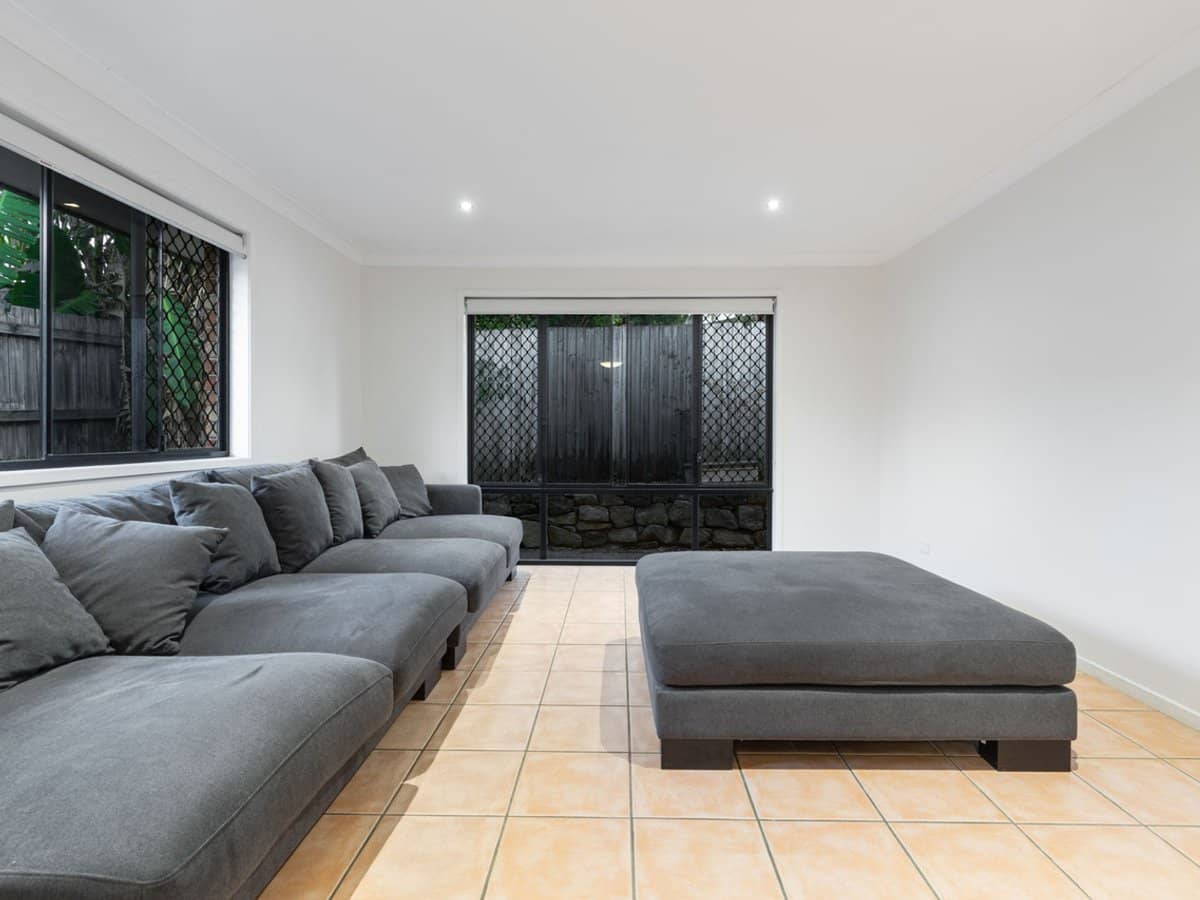 18 Buckley Drive, DREWVALE - Thumbnail 14