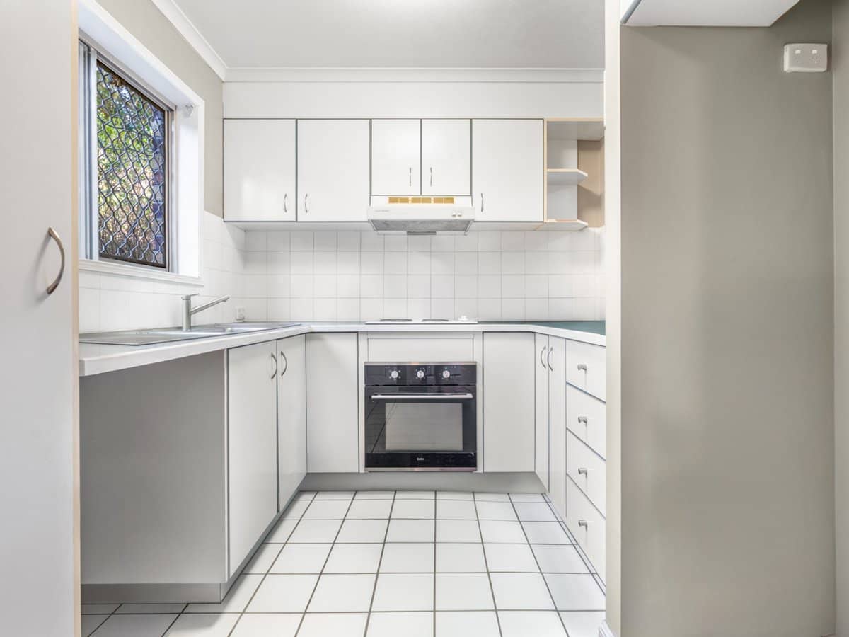 32 Chambers Flat Road, WATERFORD WEST - Thumbnail 4