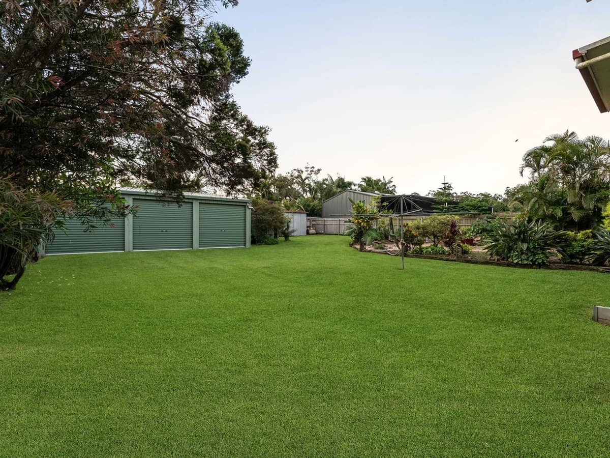 11 Parklands Drive, BORONIA HEIGHTS - Thumbnail 21
