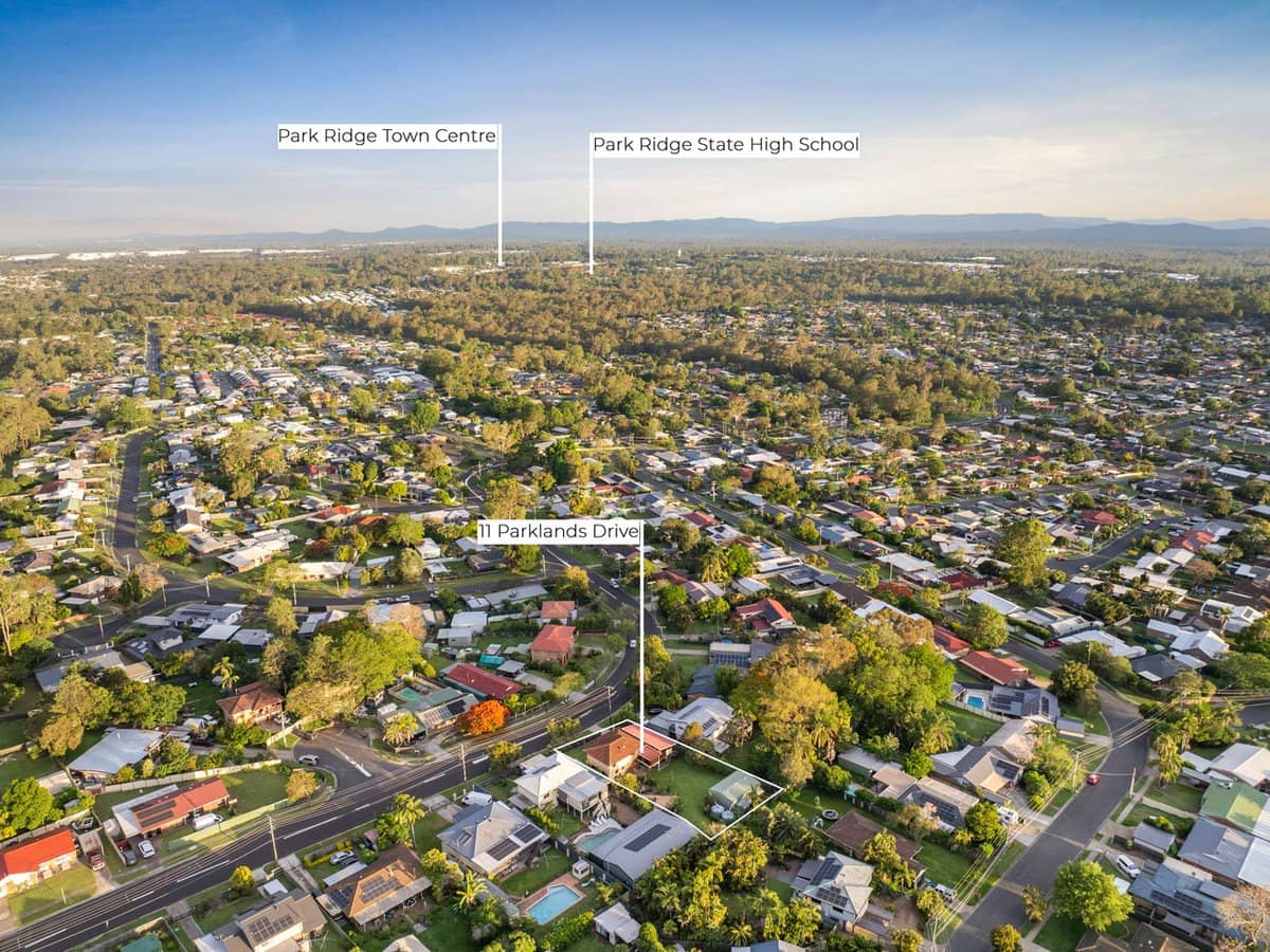 11 Parklands Drive, BORONIA HEIGHTS - Thumbnail 28