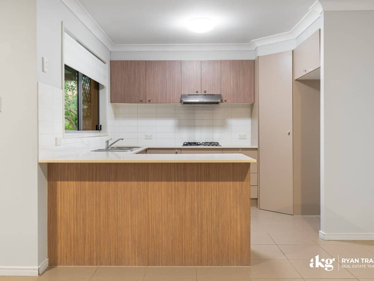 18 Basinghall Place, BERRINBA - Thumbnail 5