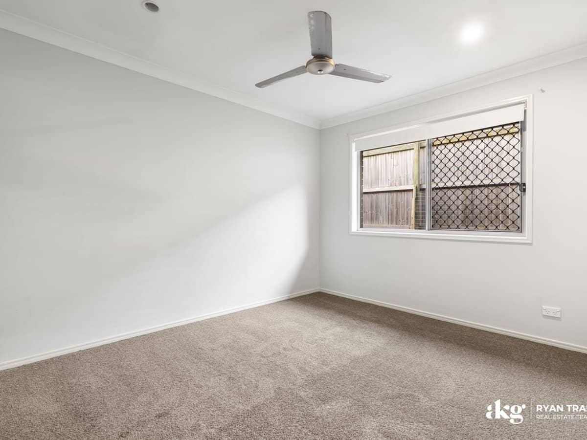 18 Basinghall Place, BERRINBA - Thumbnail 11