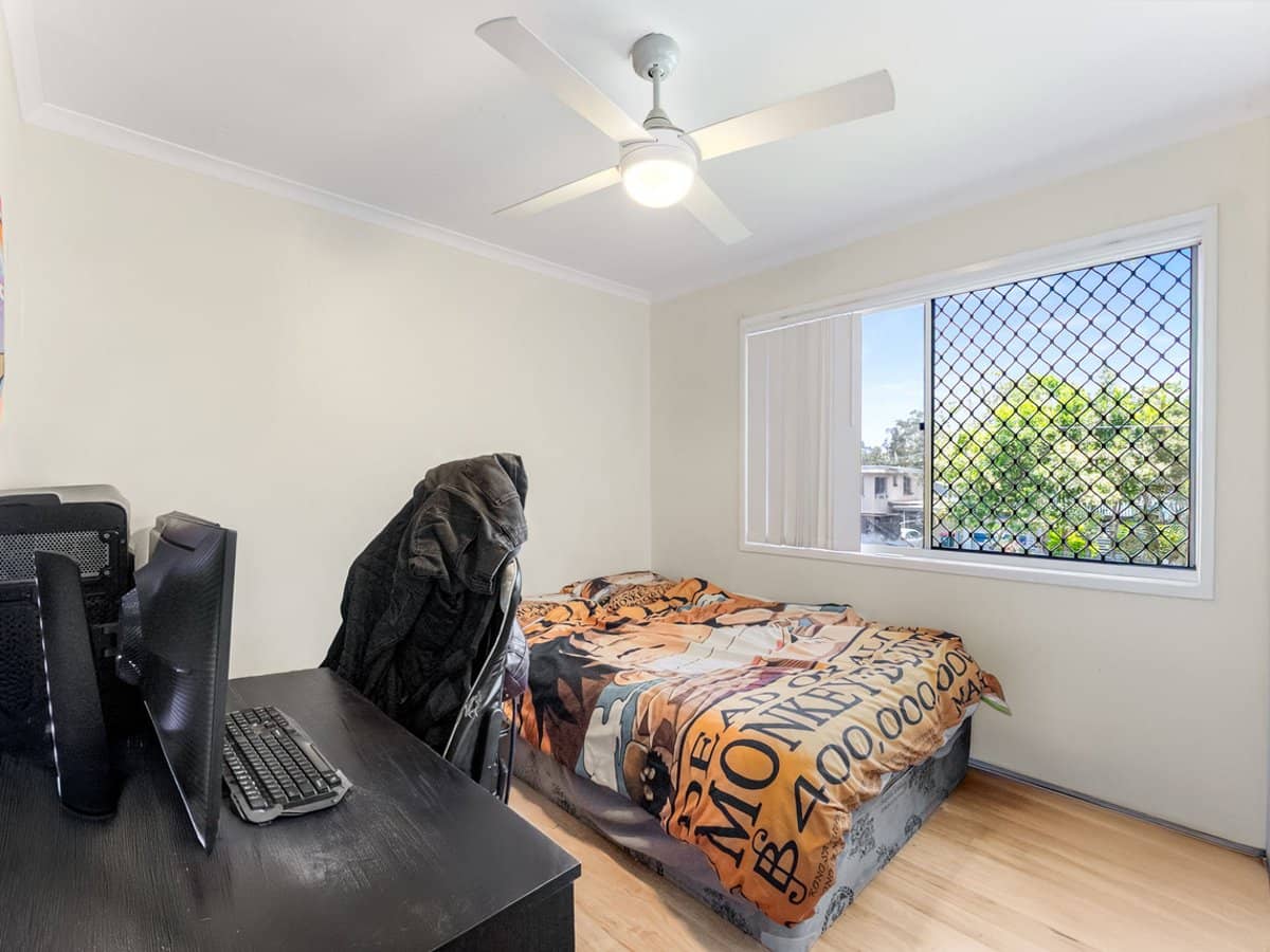 28 Winifred Street, KINGSTON - Thumbnail 10