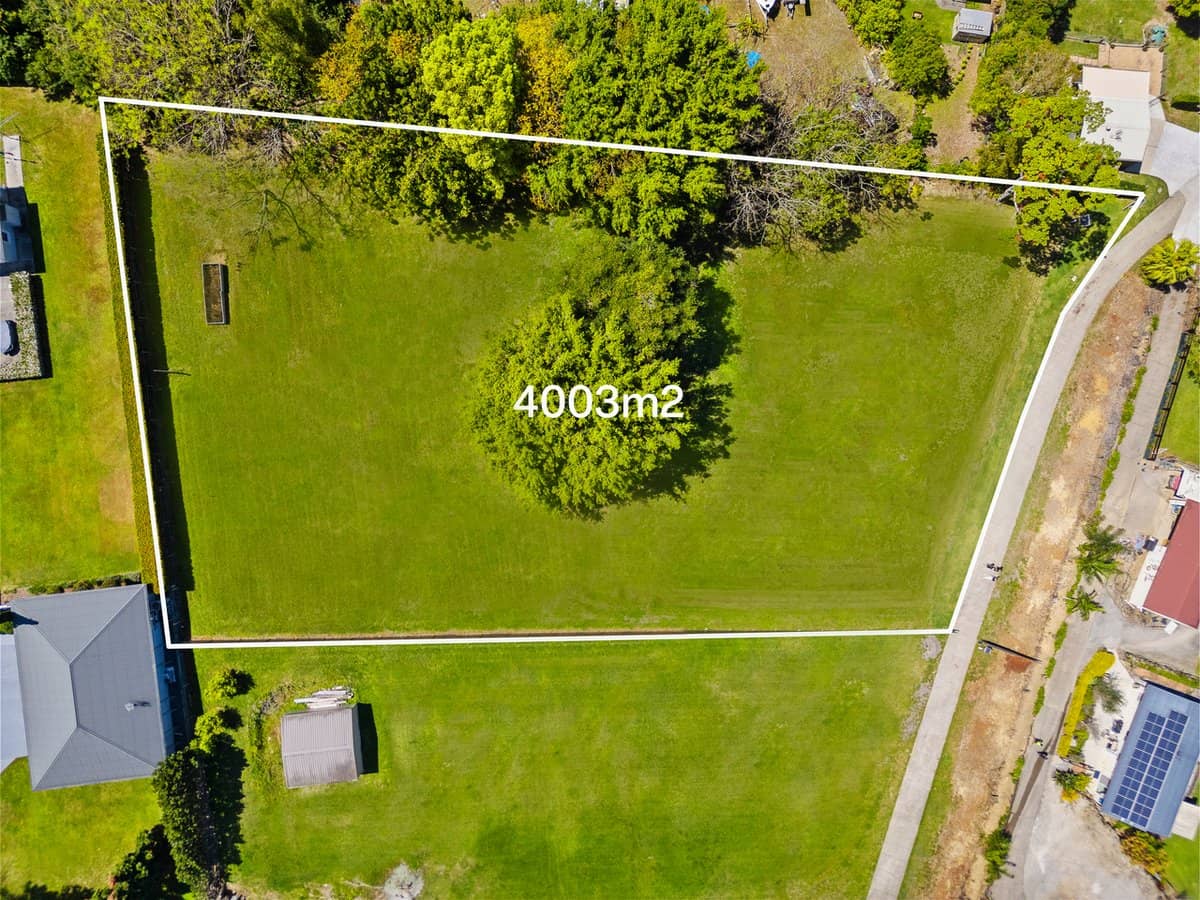 383 Bonogin Road, BONOGIN - Thumbnail 2