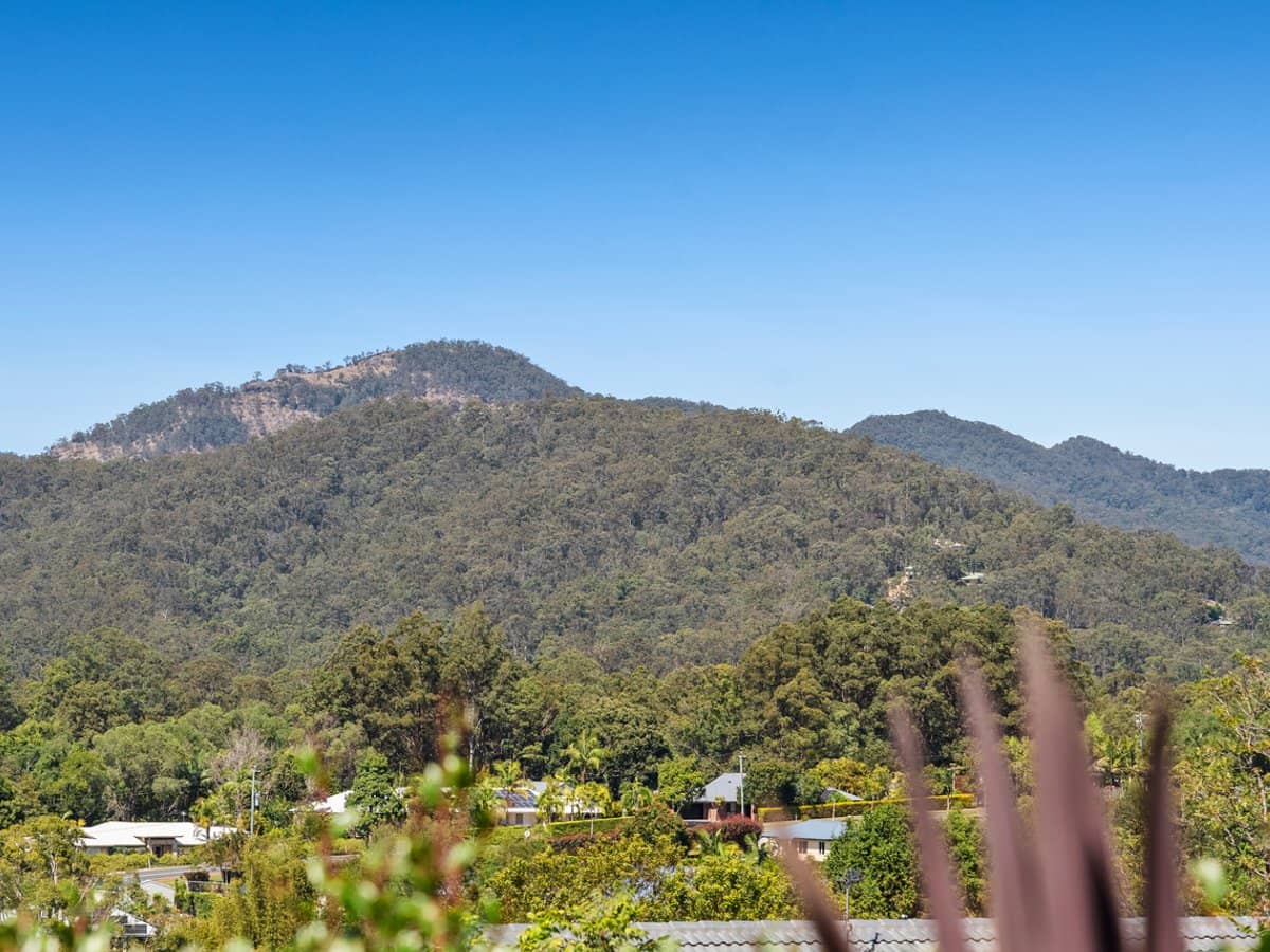 383 Bonogin Road, BONOGIN - Thumbnail 3