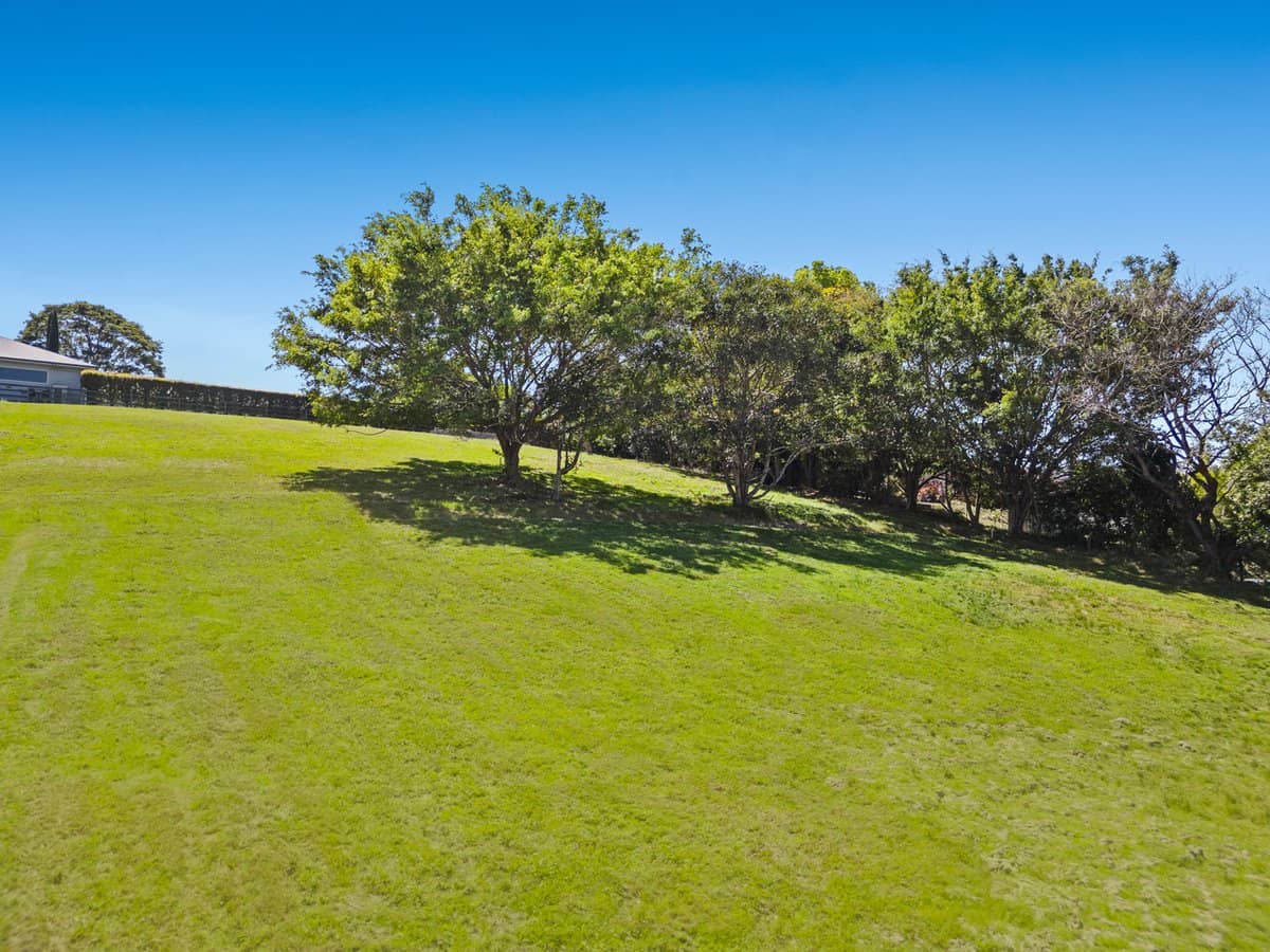 383 Bonogin Road, BONOGIN - Thumbnail 6