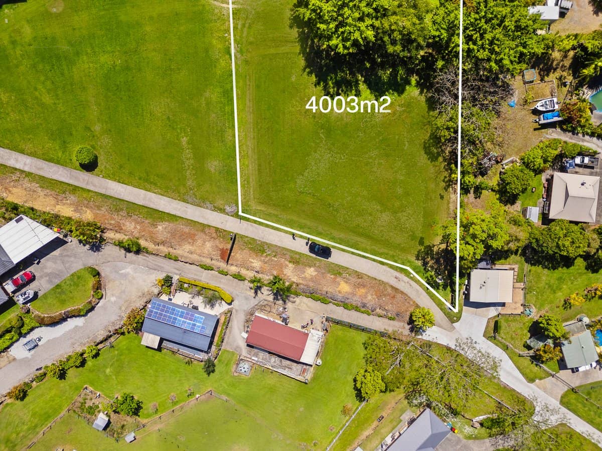 383 Bonogin Road, BONOGIN - Thumbnail 10