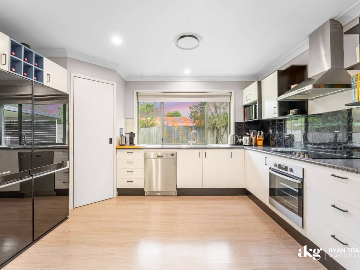 68-70 Merluna Road, PARK RIDGE SOUTH - Thumbnail 4