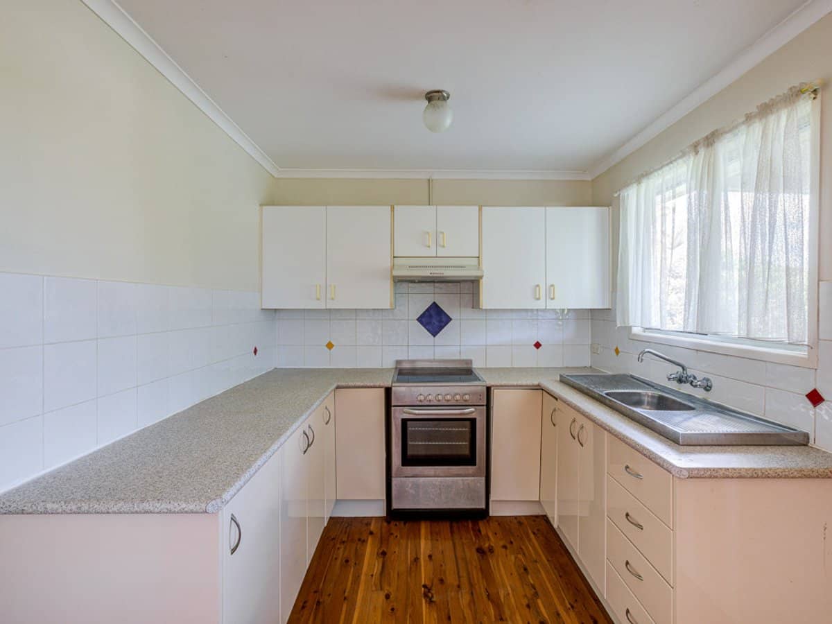 133 Waratah Drive, CRESTMEAD - Thumbnail 7