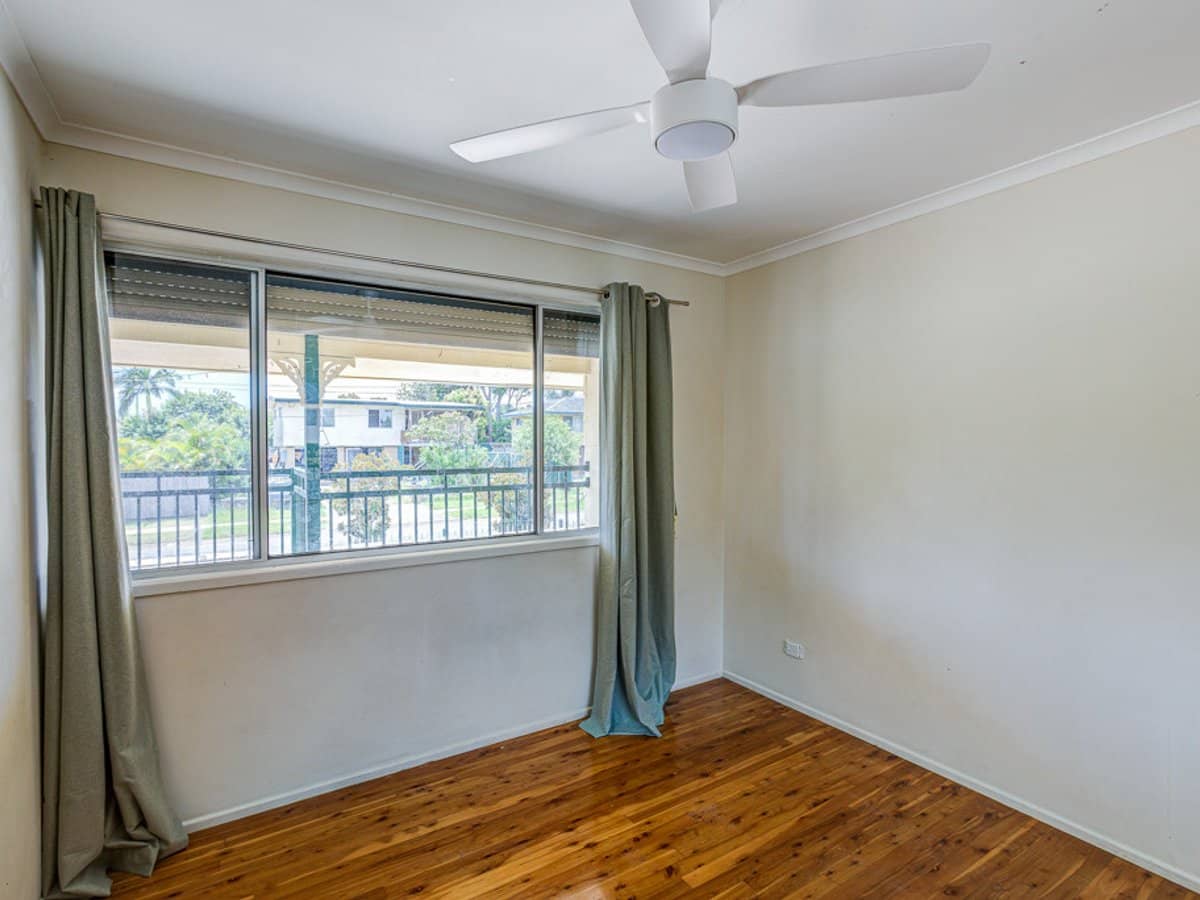 133 Waratah Drive, CRESTMEAD - Thumbnail 8