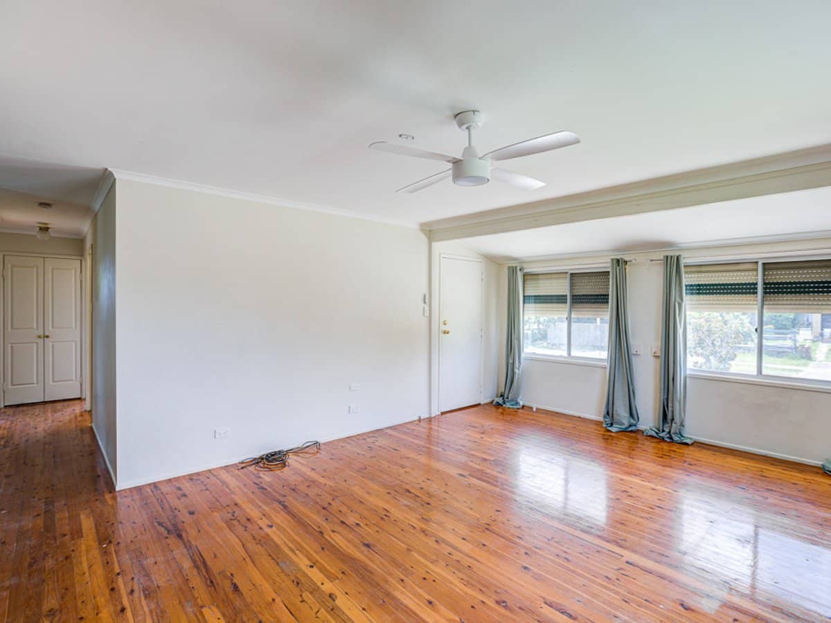 133 Waratah Drive, CRESTMEAD - Thumbnail 13