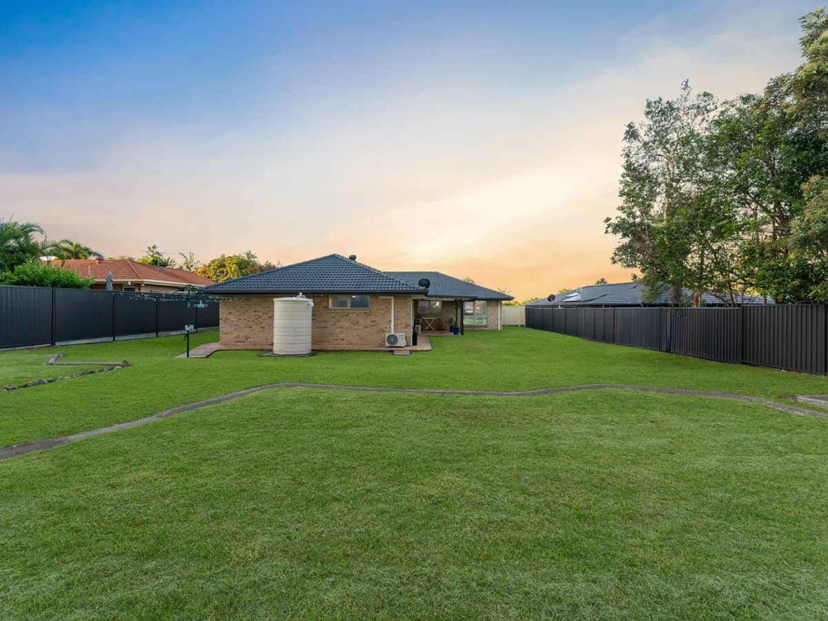 5 Excelsa Place, HERITAGE PARK - Thumbnail 21