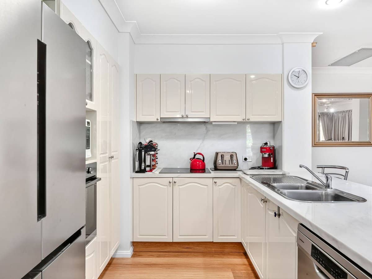 30 Tuckeroo Place, REEDY CREEK - Thumbnail 3