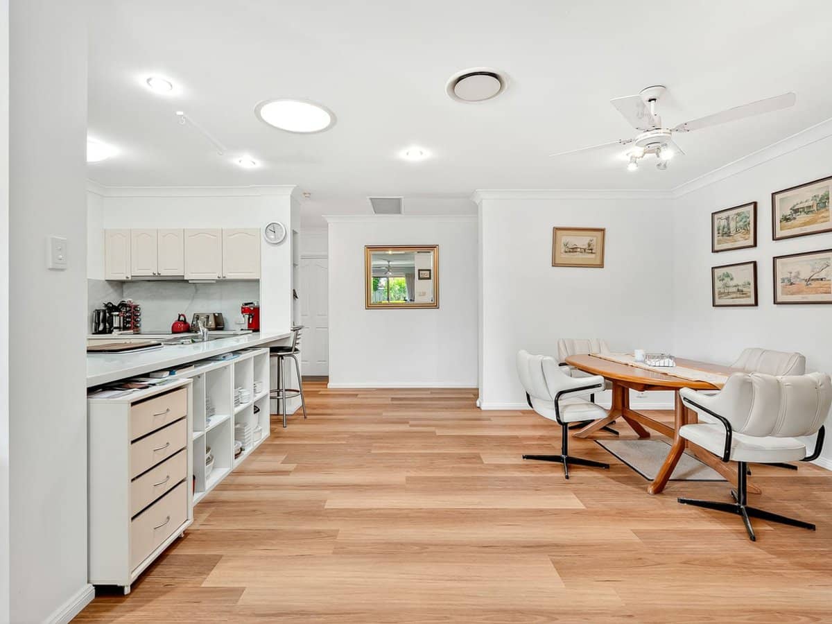 30 Tuckeroo Place, REEDY CREEK - Thumbnail 4