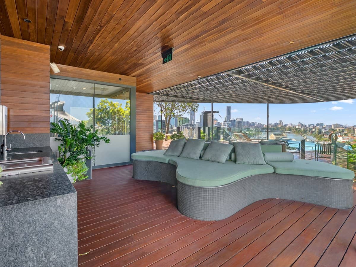 232 Wellington Road, KANGAROO POINT - Thumbnail 17