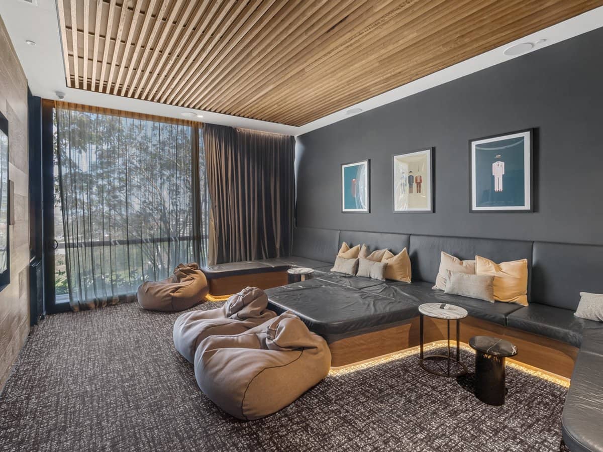 232 Wellington Road, KANGAROO POINT - Thumbnail 21