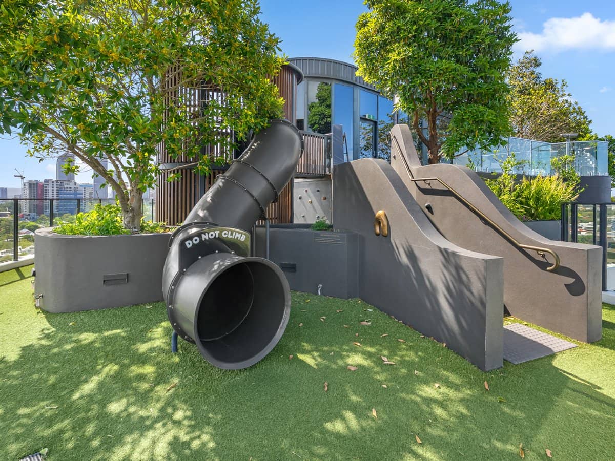 232 Wellington Road, KANGAROO POINT - Thumbnail 26