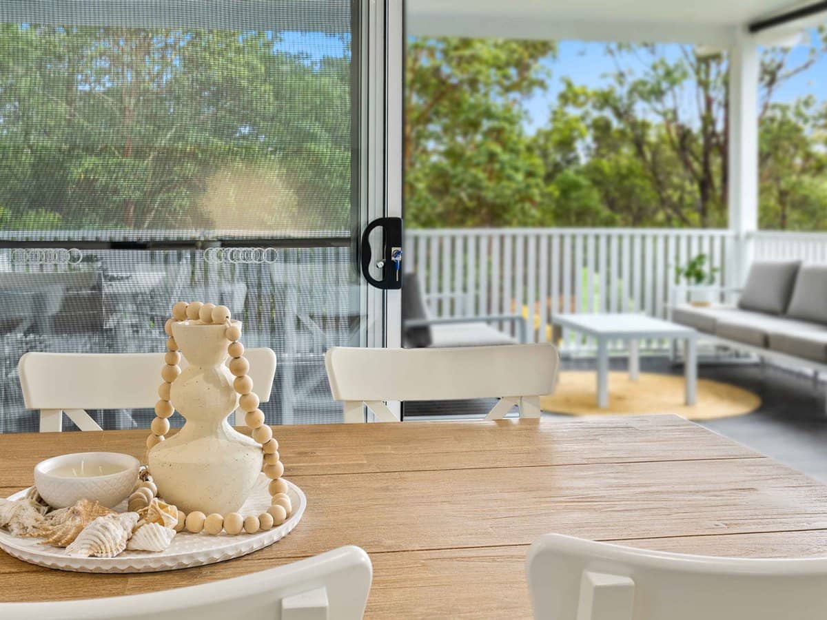 24 Kingcrest Drive, REEDY CREEK - Thumbnail 7