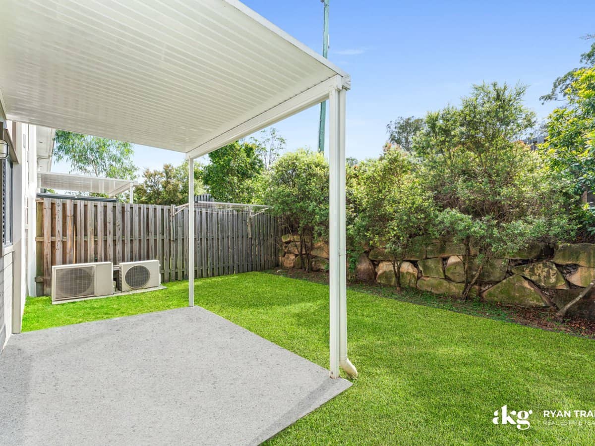 11 Clarke Road, PARK RIDGE - Thumbnail 17