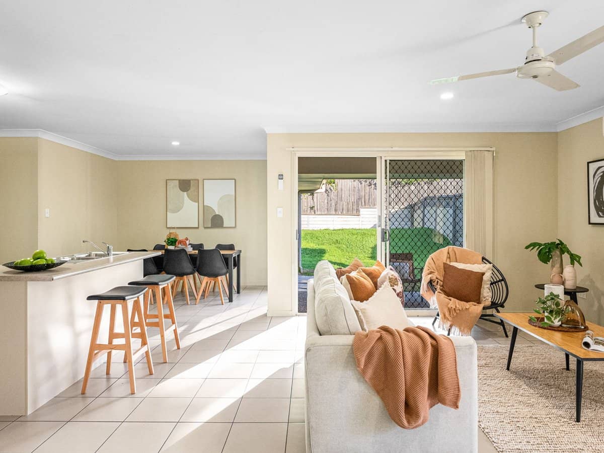 19 Tenielle Street, BORONIA HEIGHTS - Thumbnail 3