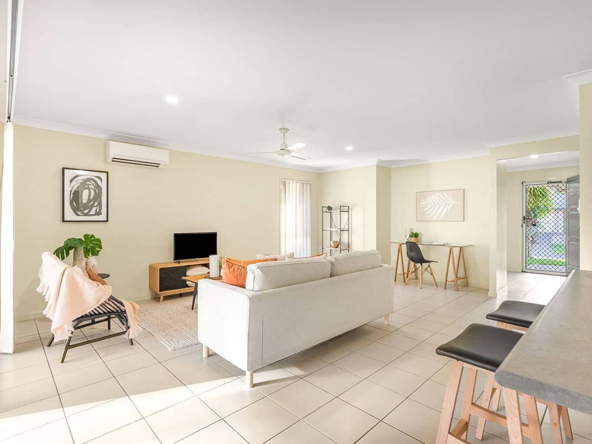 19 Tenielle Street, BORONIA HEIGHTS - Thumbnail 4