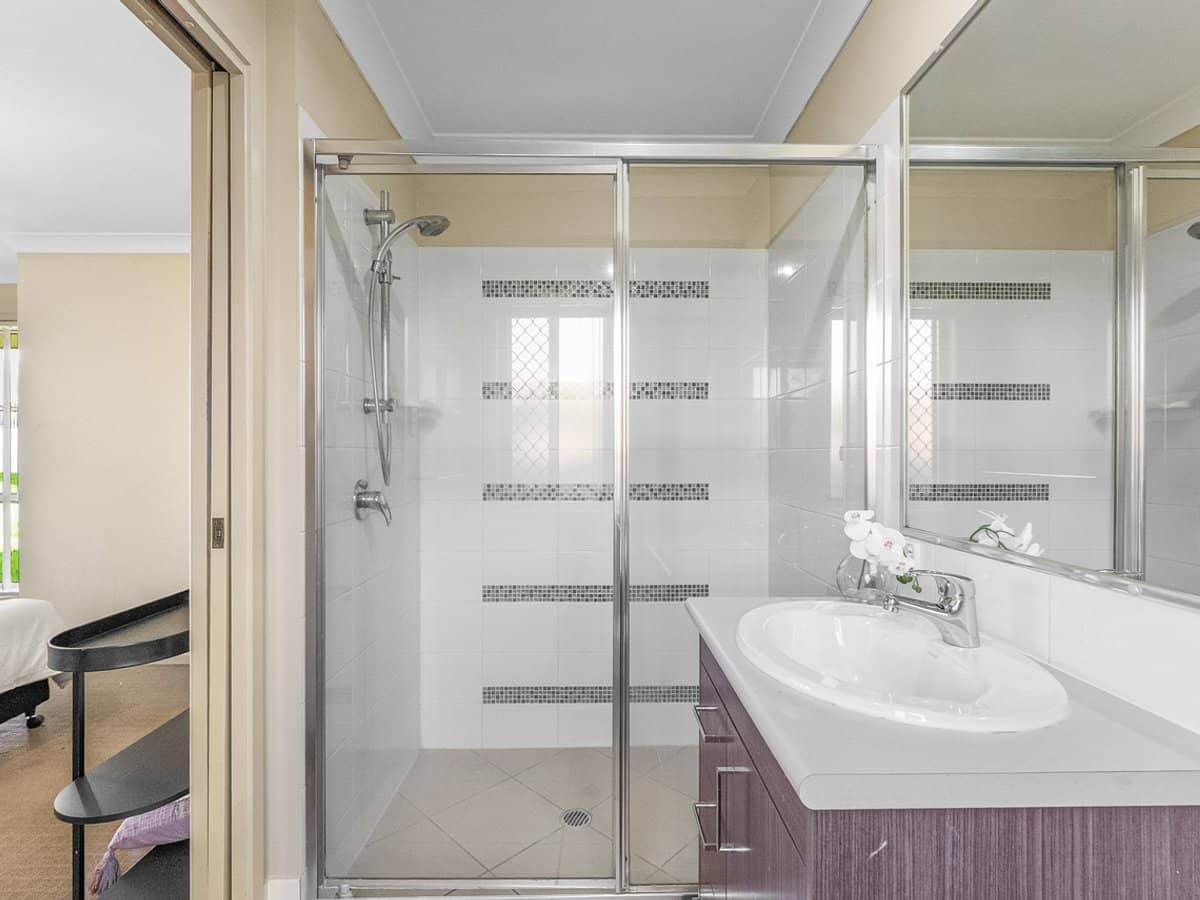 19 Tenielle Street, BORONIA HEIGHTS - Thumbnail 14