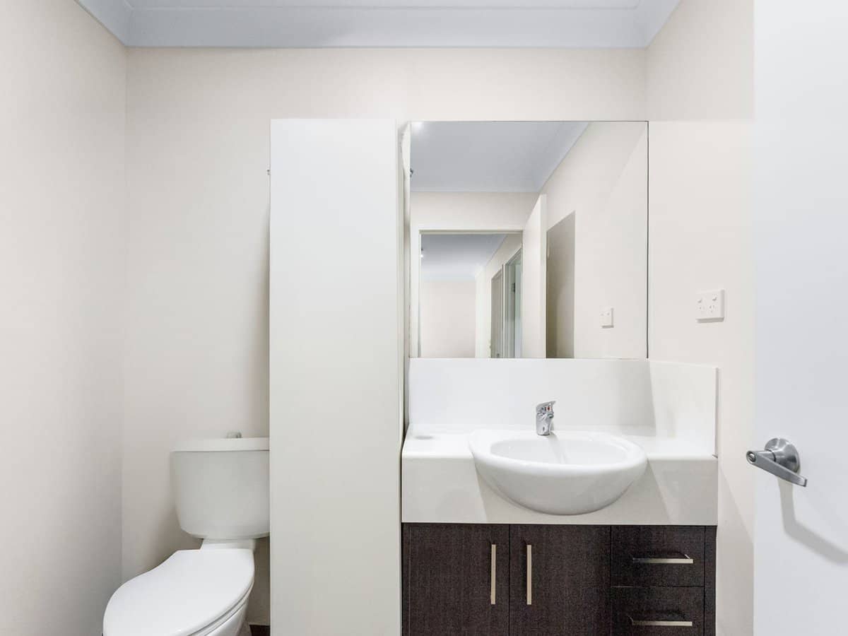 8 East Street, KINGSTON - Thumbnail 8