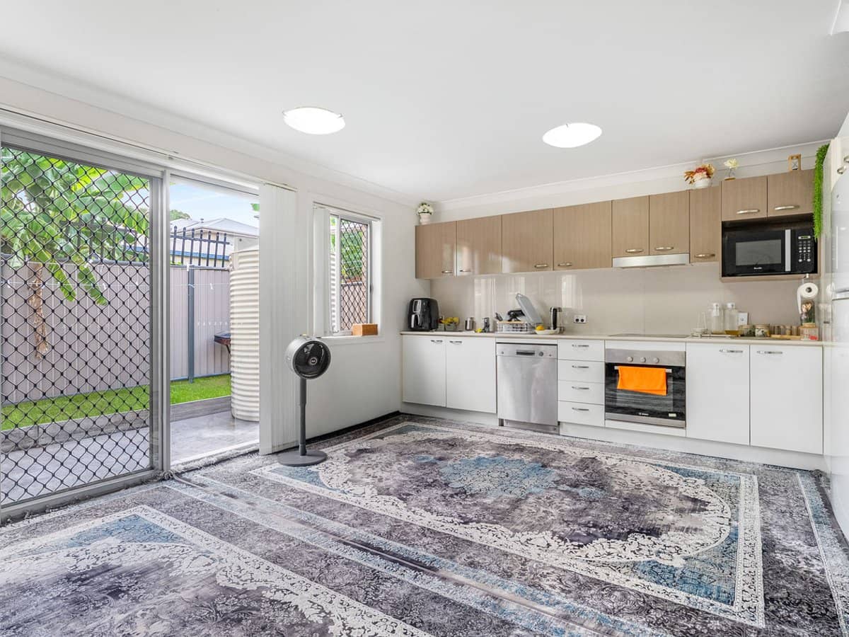 17/29-33 Juers Street, KINGSTON - Thumbnail 3