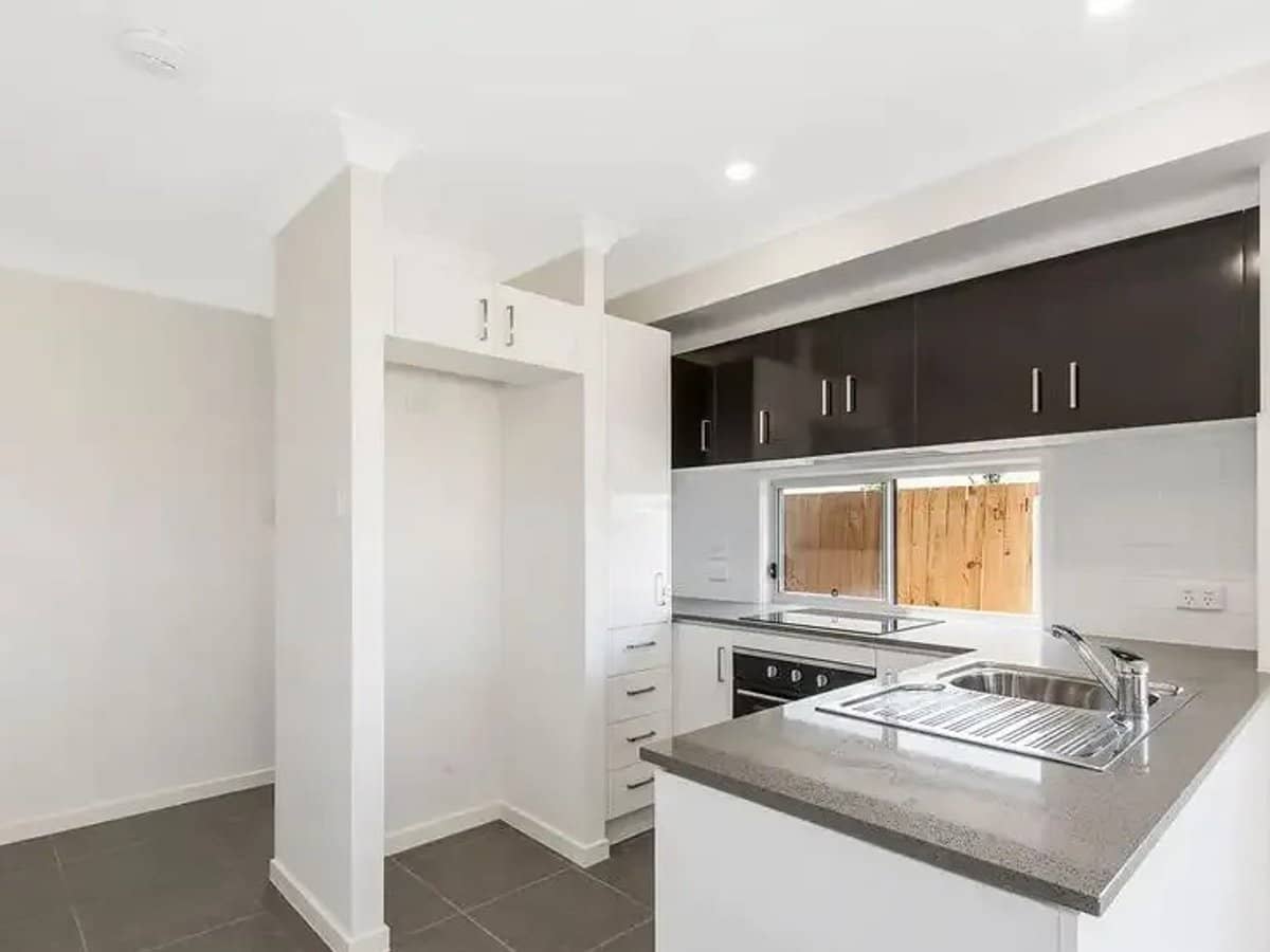 8 Radke Road, BETHANIA - Thumbnail 3