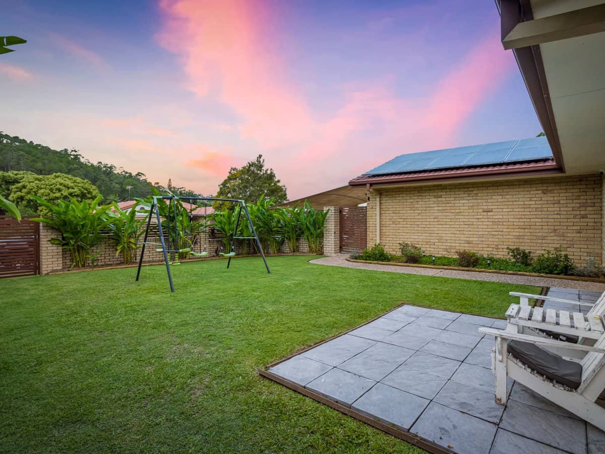 12 Moorea Court, PACIFIC PINES - Thumbnail 18