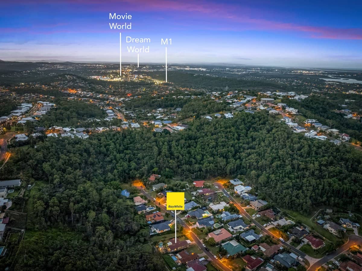 12 Moorea Court, PACIFIC PINES - Thumbnail 24