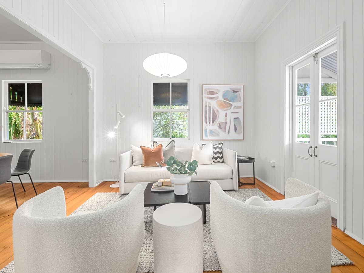 135 Empress Terrace, BARDON - Thumbnail 4