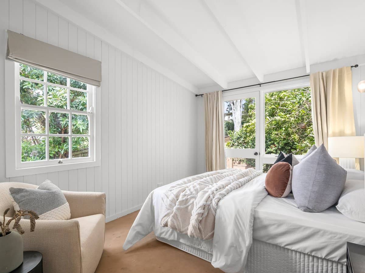 135 Empress Terrace, BARDON - Thumbnail 9