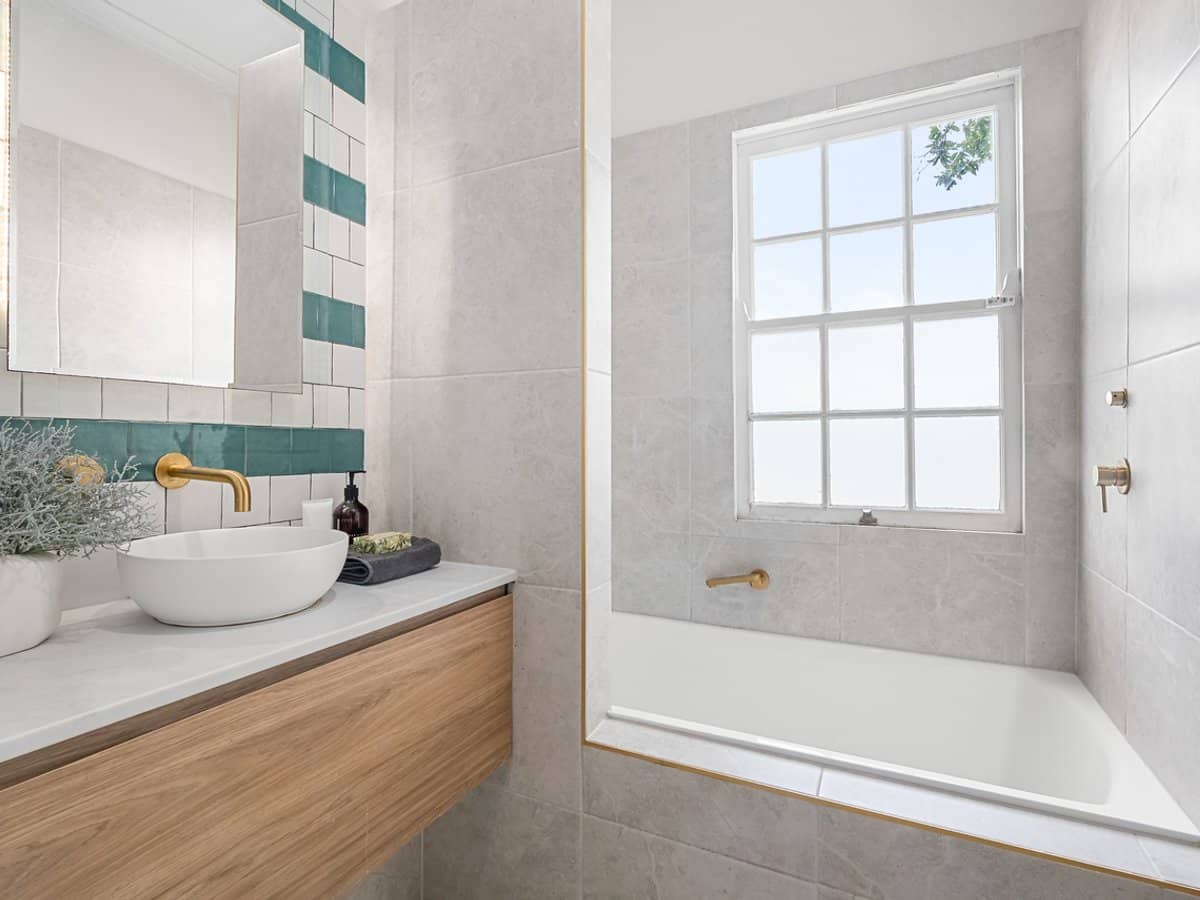 135 Empress Terrace, BARDON - Thumbnail 10