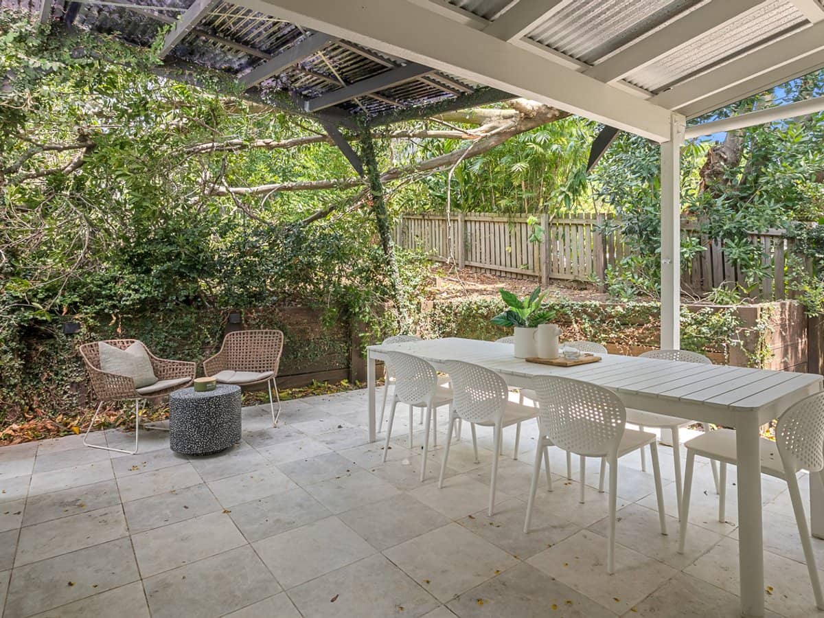 135 Empress Terrace, BARDON - Thumbnail 11