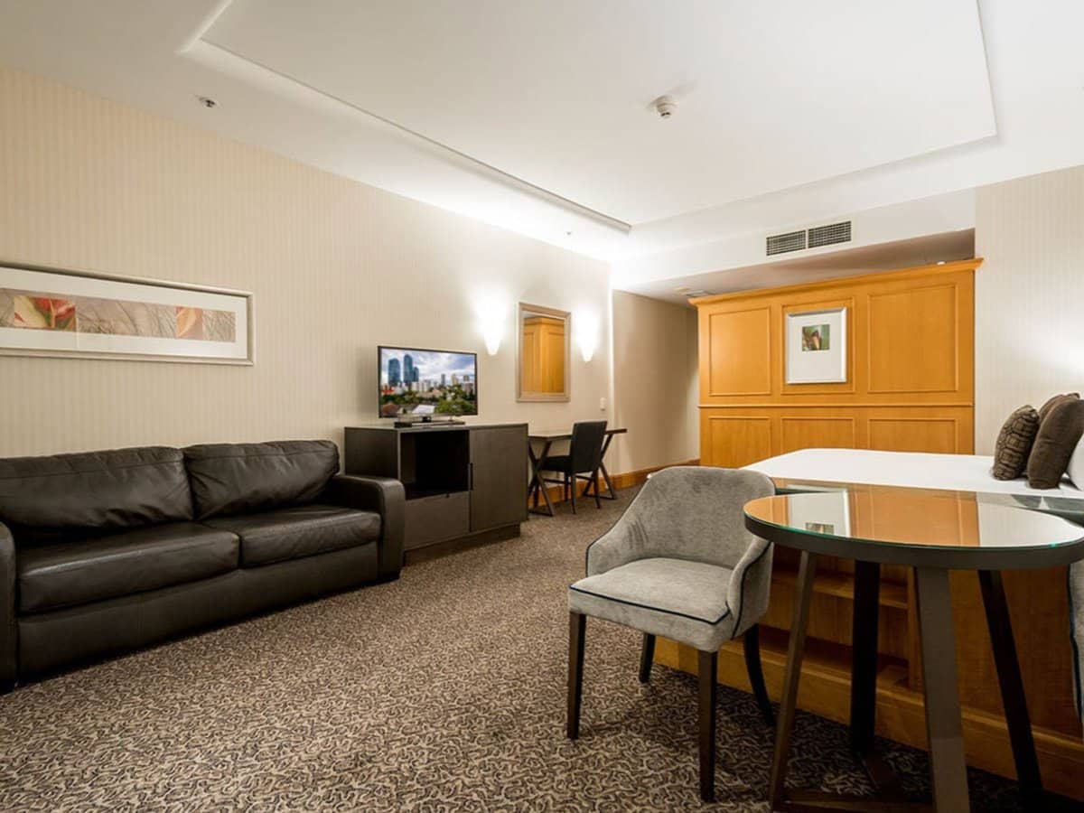 2801-2833 Gold Coast Highway, SURFERS PARADISE - Thumbnail 3