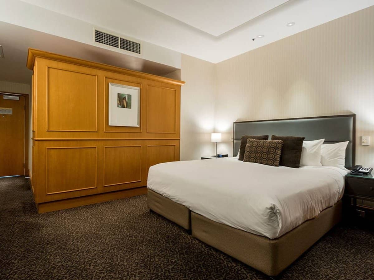 2801-2833 Gold Coast Highway, SURFERS PARADISE - Thumbnail 7