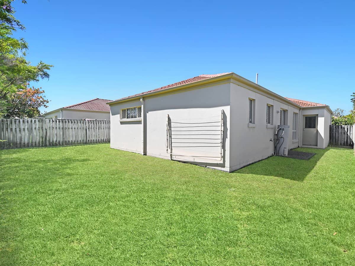 107-111 Arundel Drive, ARUNDEL - Thumbnail 15