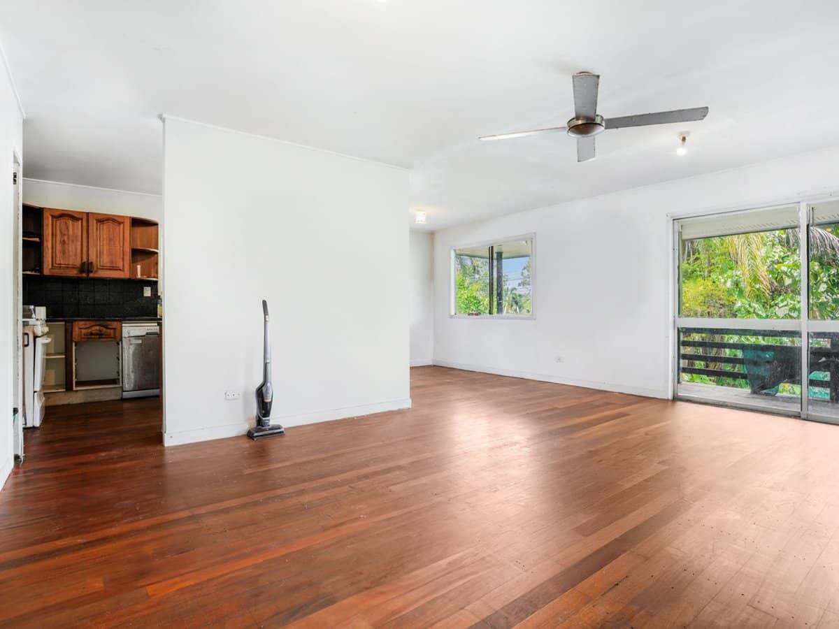 19 Carnival Street, LOGANLEA - Thumbnail 3