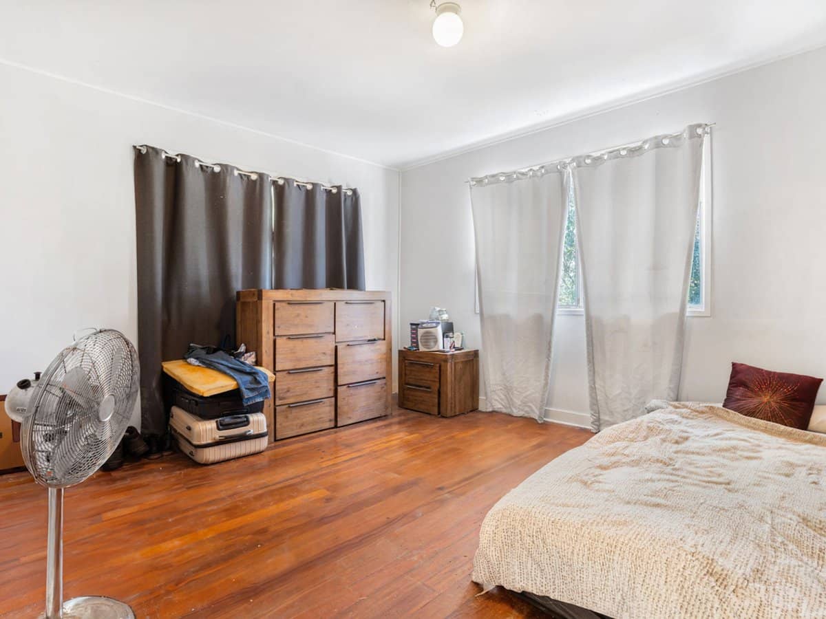 19 Carnival Street, LOGANLEA - Thumbnail 8