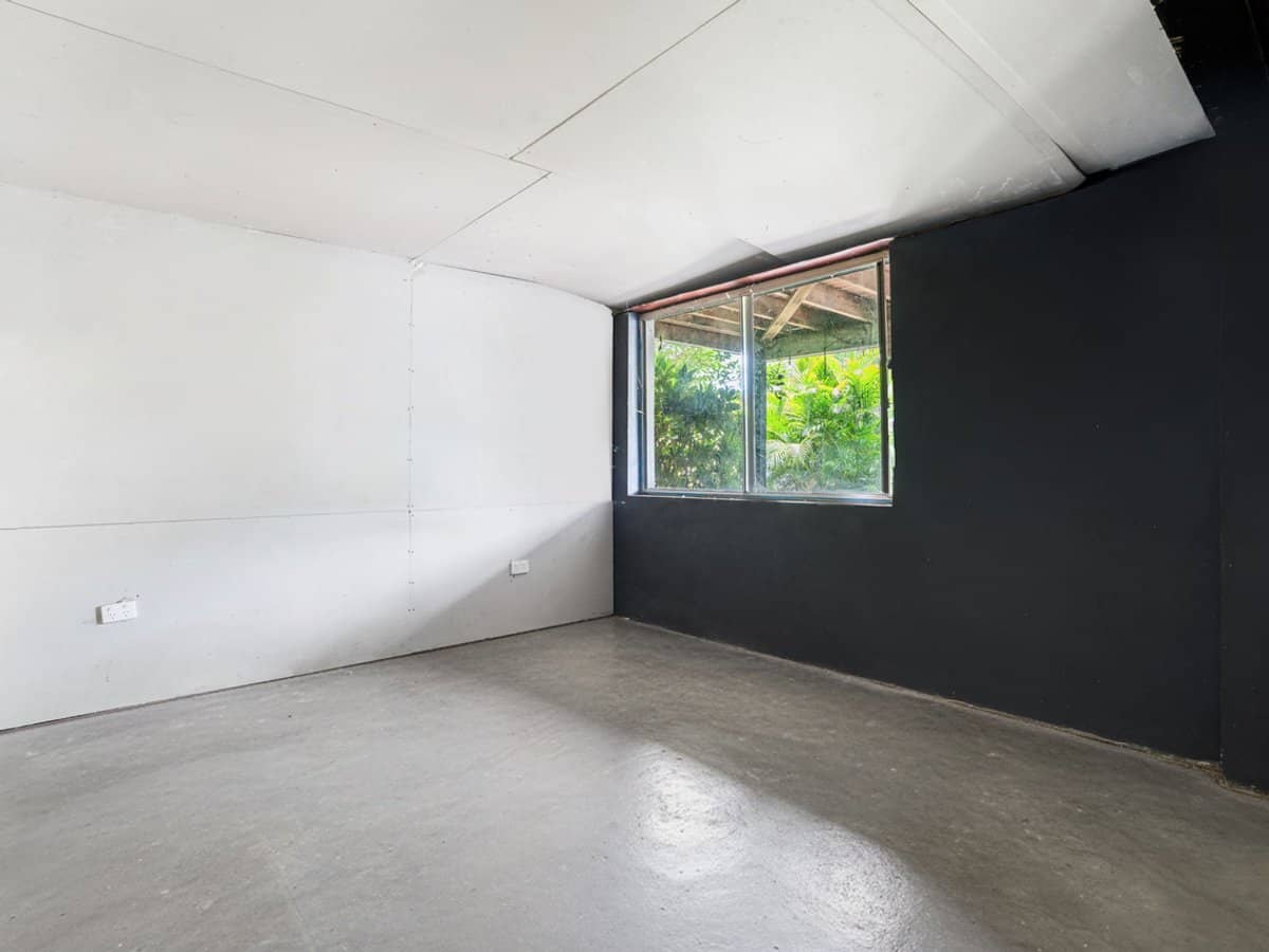 19 Carnival Street, LOGANLEA - Thumbnail 10