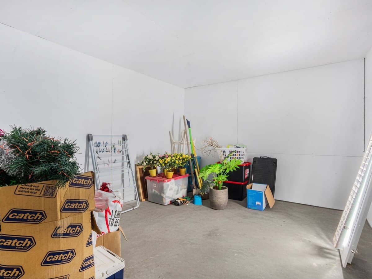 19 Carnival Street, LOGANLEA - Thumbnail 11