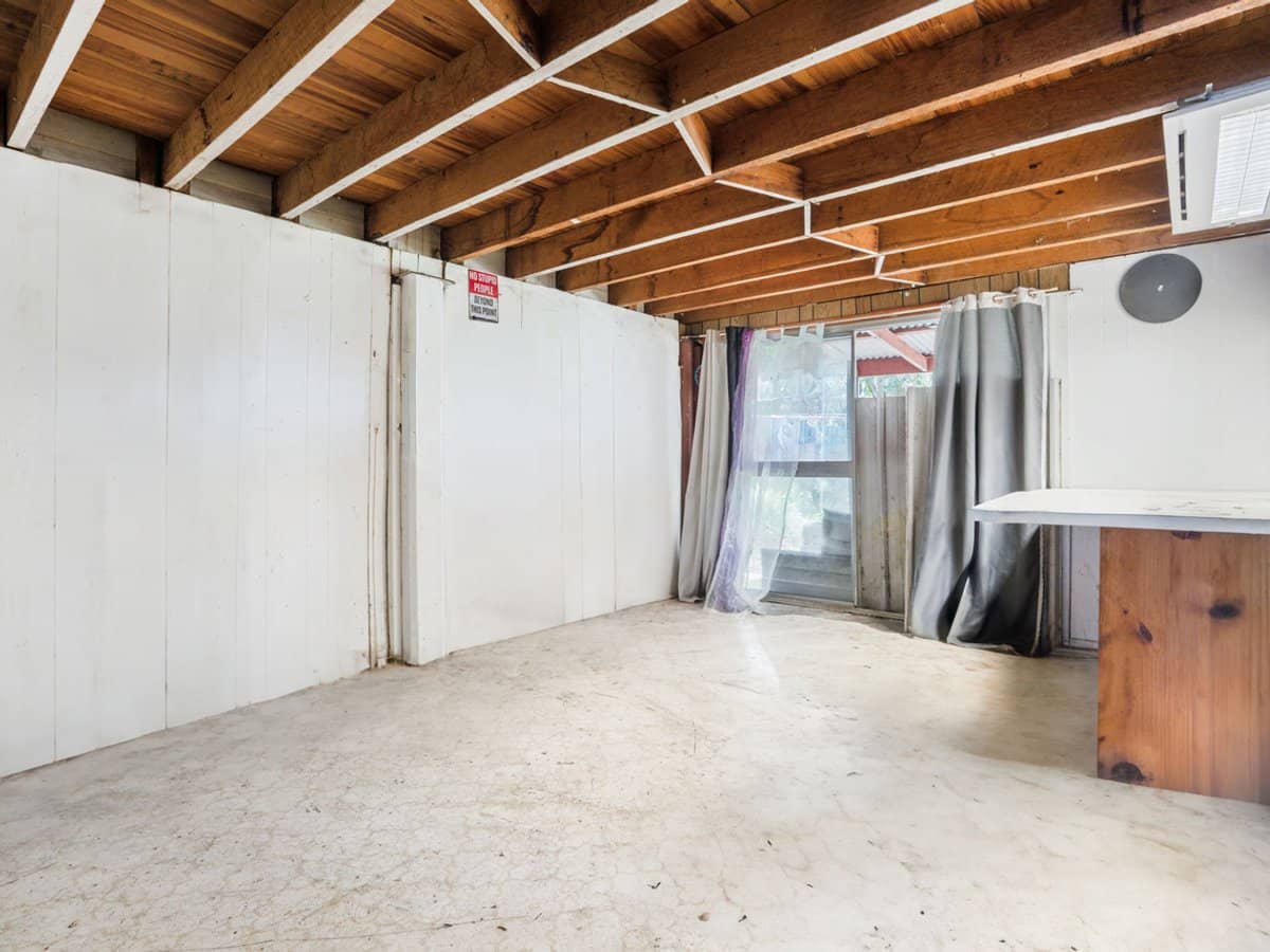 19 Carnival Street, LOGANLEA - Thumbnail 12