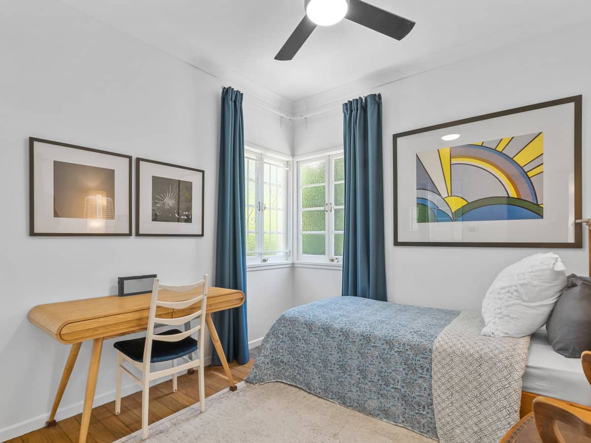 20 Gordon Road, BARDON - Thumbnail 18