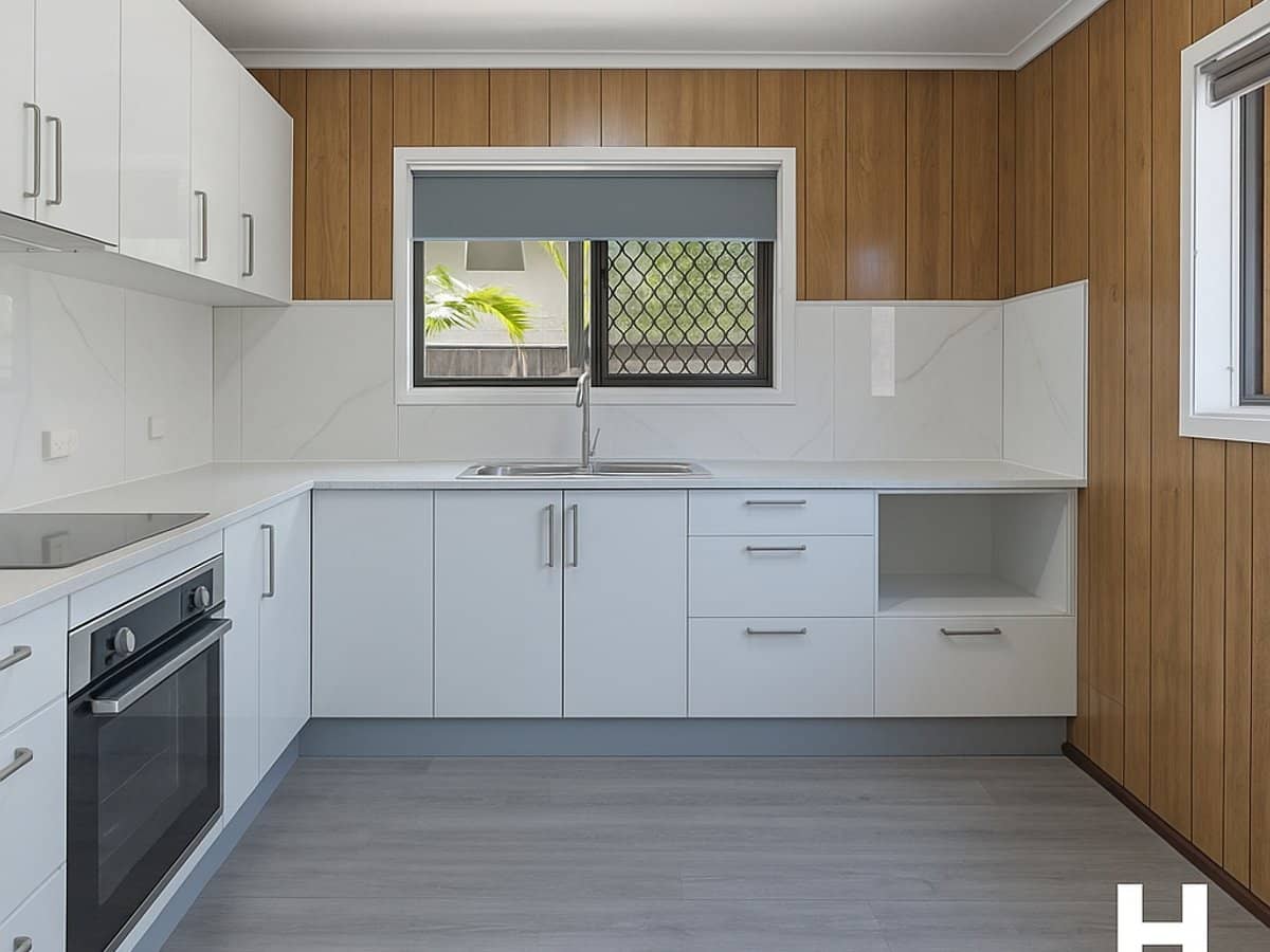 52 Heeb Street, BUNDALL - Thumbnail 6